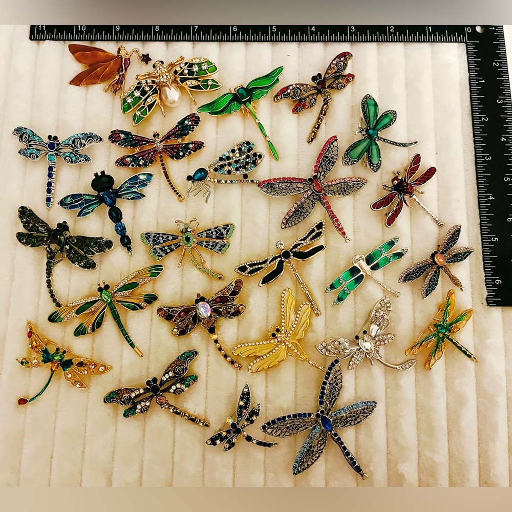 25pc Dragonfly Brooch Lot VTG Style Enamel Crystal Jewelry